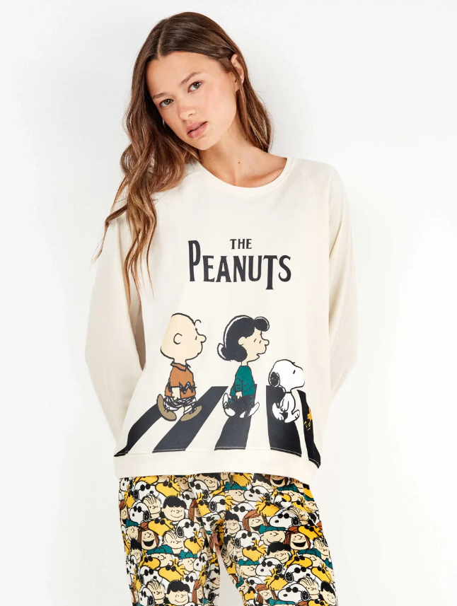 Pijama Snoopy paso de cebra - Imagen 3